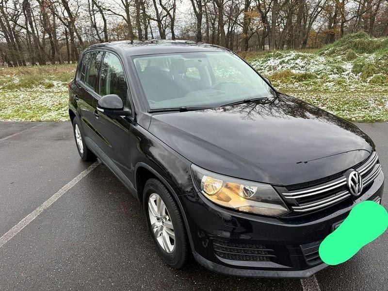 Schwarz Gebraucht 2014 VW Tiguan SUV | 7.800 € (Superpreis) - Bild 1/4