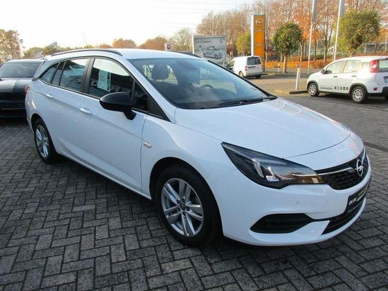 Gebraucht Opel Astra Edition 110 PS (80 kW) 2021 Weiß Kombi
