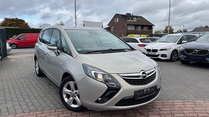 Other Gebraucht 2012 Opel Zafira Tourer Innovation Van / Kleinbus | 5.900 € (Guter Preis) - Bild 1/4