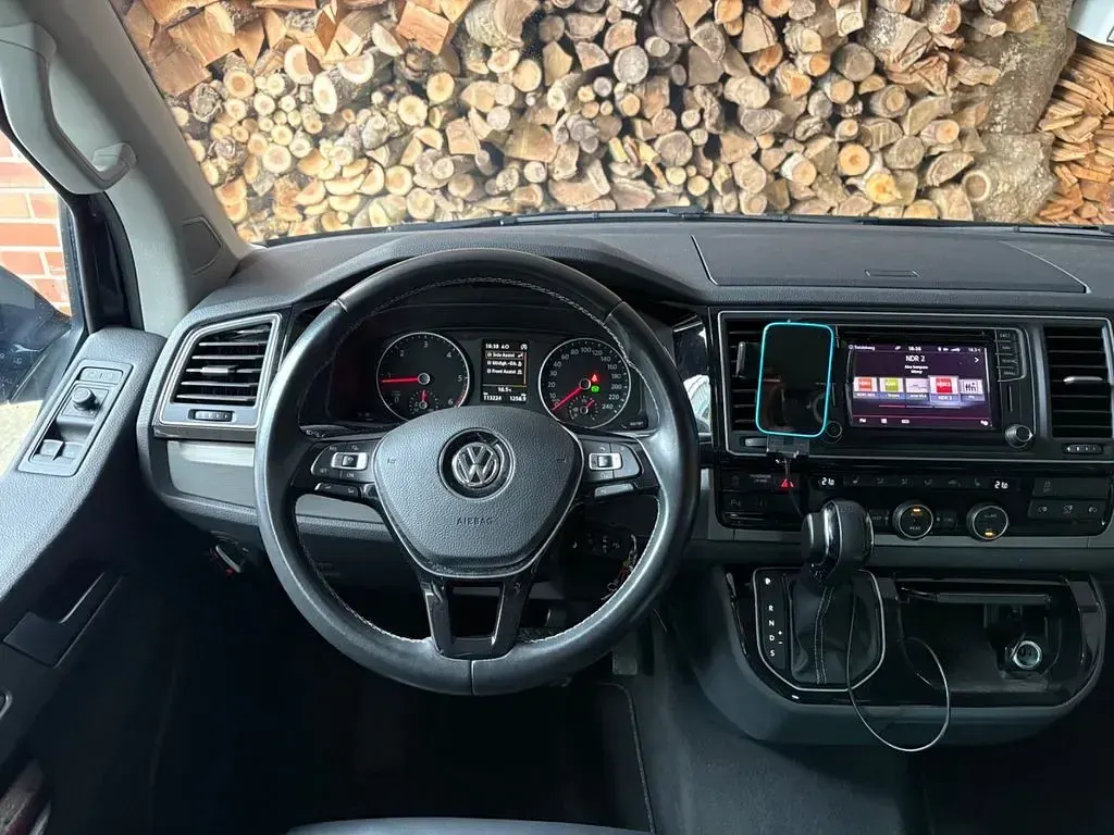 Gebraucht VW Multivan 204 PS (150 kW) 2017 Blau Van / Kleinbus