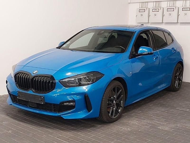 Gebraucht BMW 118 M Sport 136 PS (100 kW) 2023 Blau Kleinwagen