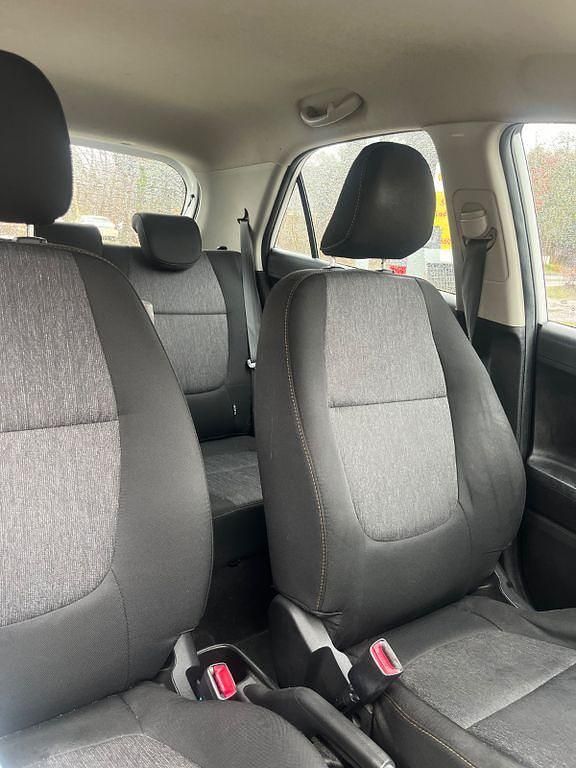 Gebraucht Kia Picanto Edition 7 69 PS (50 kW) 2012 Weiß Kleinwagen