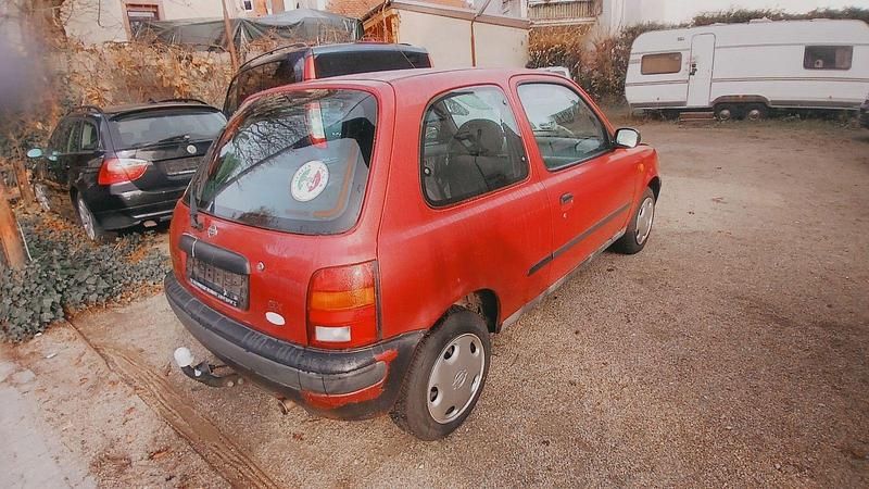 Rot Gebraucht 1996 Nissan Micra Limousine | 450 € (Guter Preis) - Bild 1/4