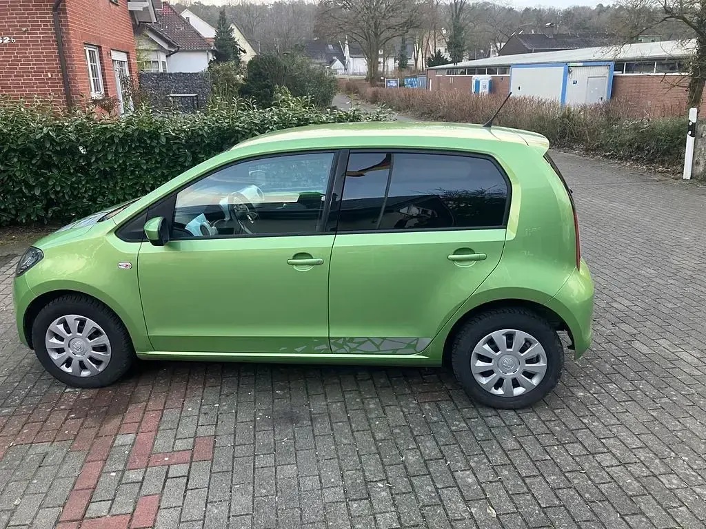 Gebraucht Skoda Citigo Fun 60 PS (44 kW) 2017 Grün Kleinwagen