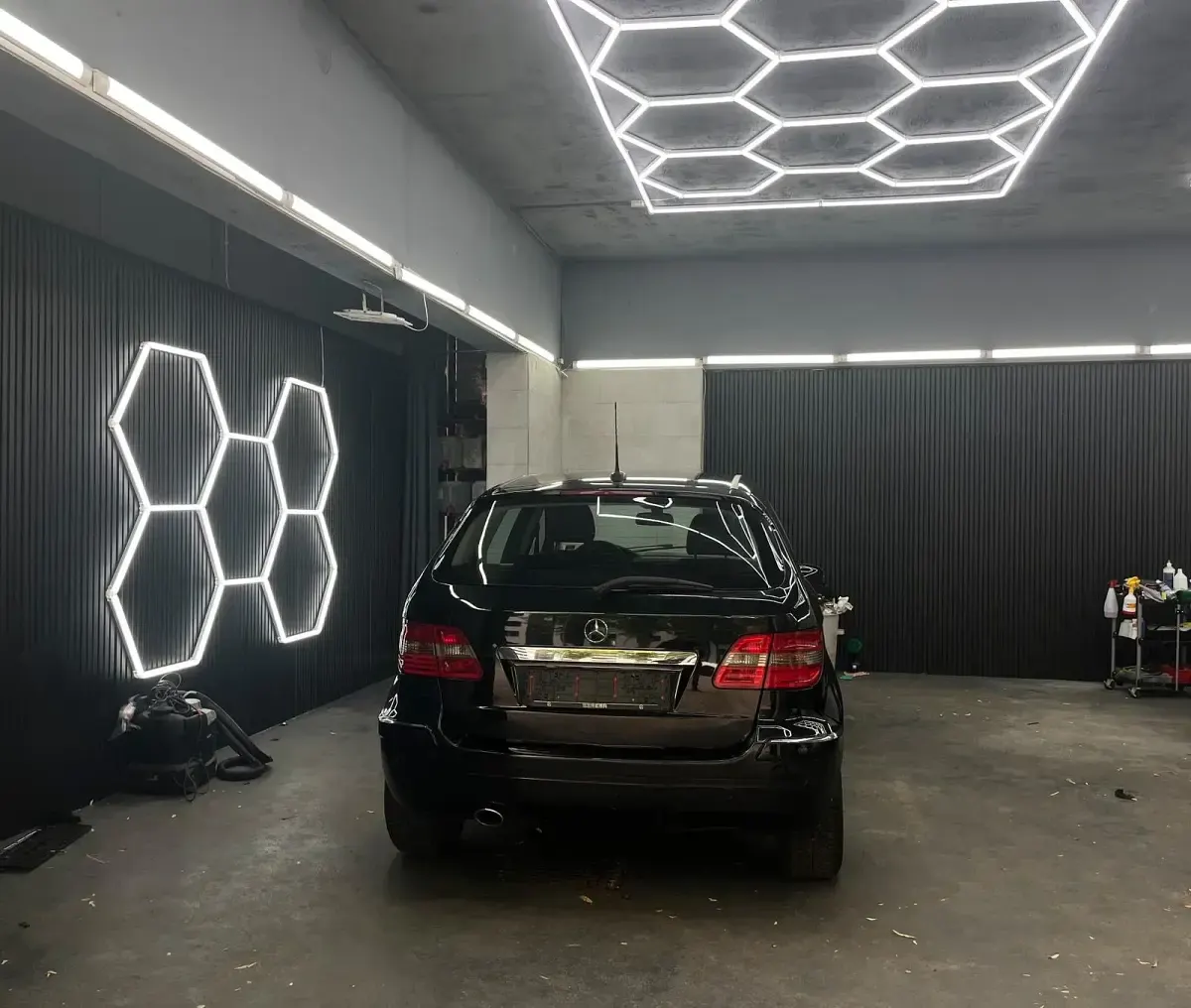 Gebraucht Mercedes B180 109 PS (80 kW) 2008 Schwarz Van / Kleinbus