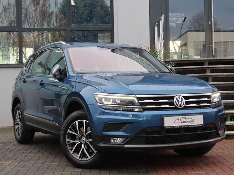 Blau Gebraucht 2020 VW Tiguan Allspace SUV | 23.900 € (Guter Preis) - Bild 1/3