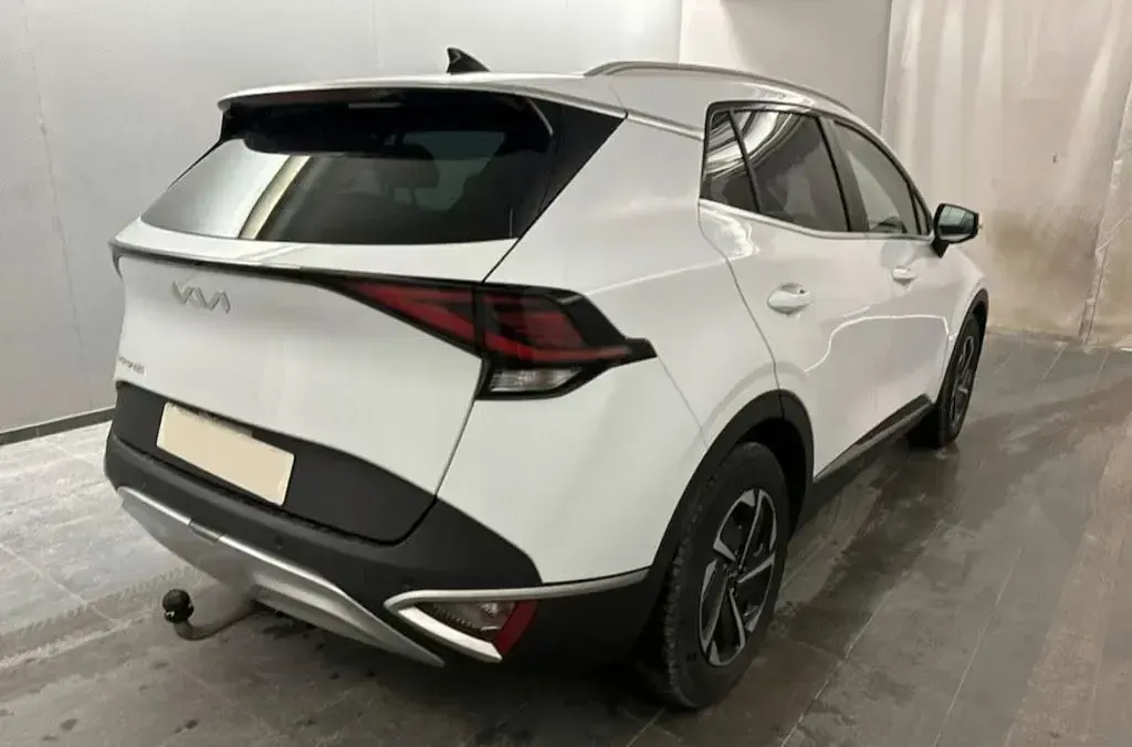 Gebraucht Kia Sportage Vision 136 PS (100 kW) 2024 (wd) carraraweiss SUV