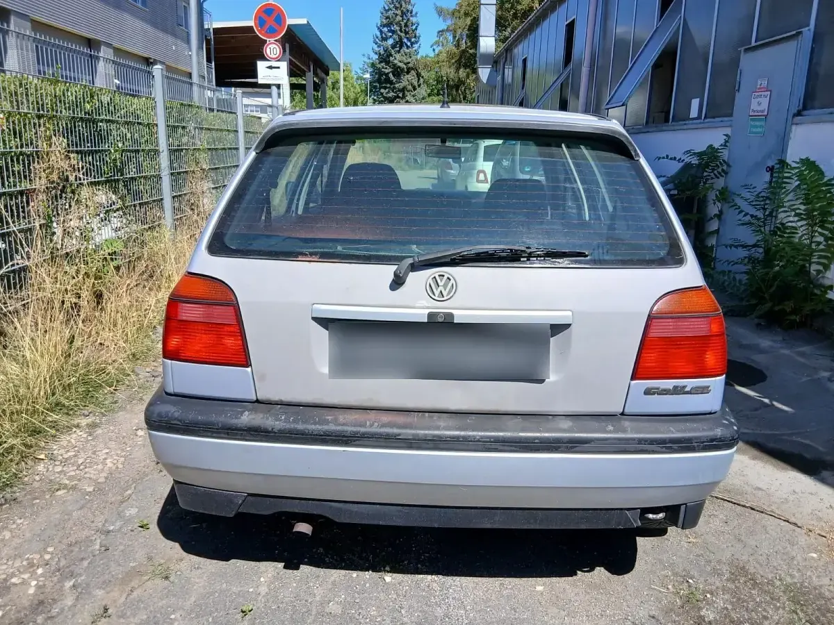 Gebraucht VW Golf III 116 PS (85 kW) 1993 Silber Kleinwagen