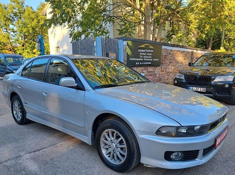 Silber Gebraucht 2002 Mitsubishi Galant Elegance Limousine | 6.999 € (Etwas zu teuer) - Bild 1/4