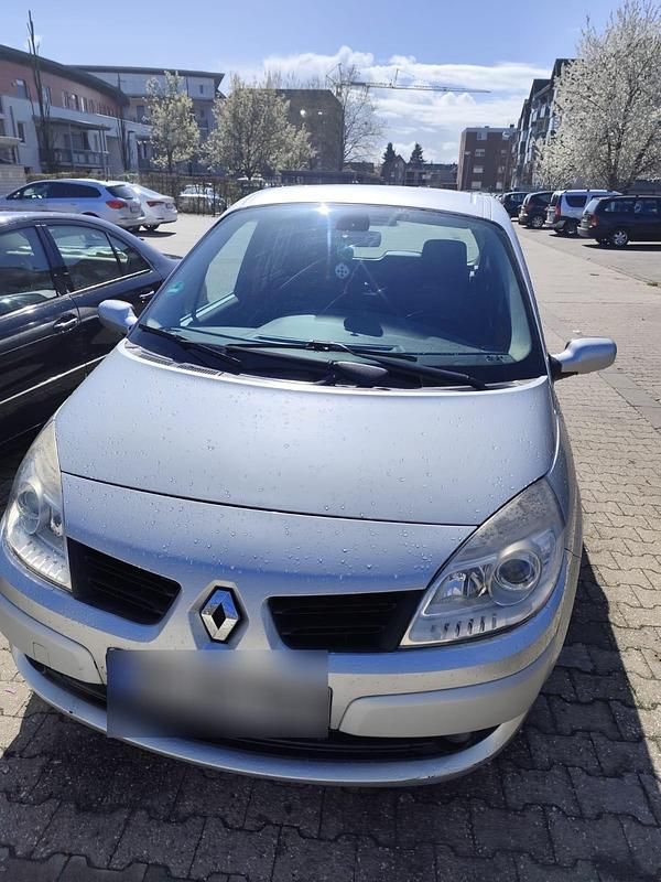 Gebraucht Renault Scénic II 113 PS (83 kW) 2007 Silber Van / Kleinbus