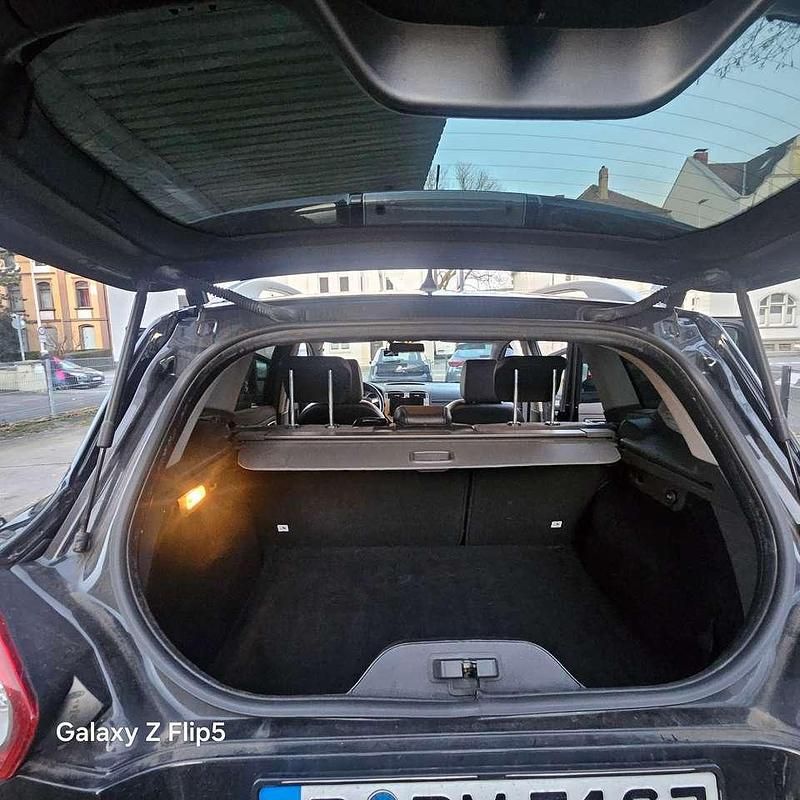 Gebraucht Ford Kuga Titanium 140 PS (102 kW) 2011 Pantherschwarz metallic SUV