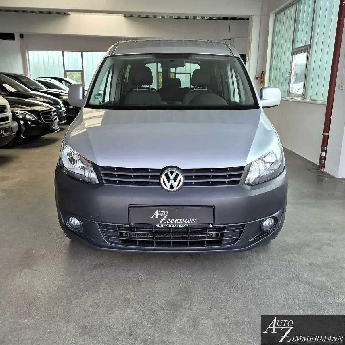 Gebraucht VW Caddy 109 PS (80 kW) 2011 Silber Van / Kleinbus