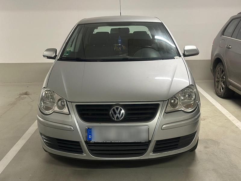 Gebraucht VW Polo 75 PS (55 kW) 2007 Silber Kleinwagen