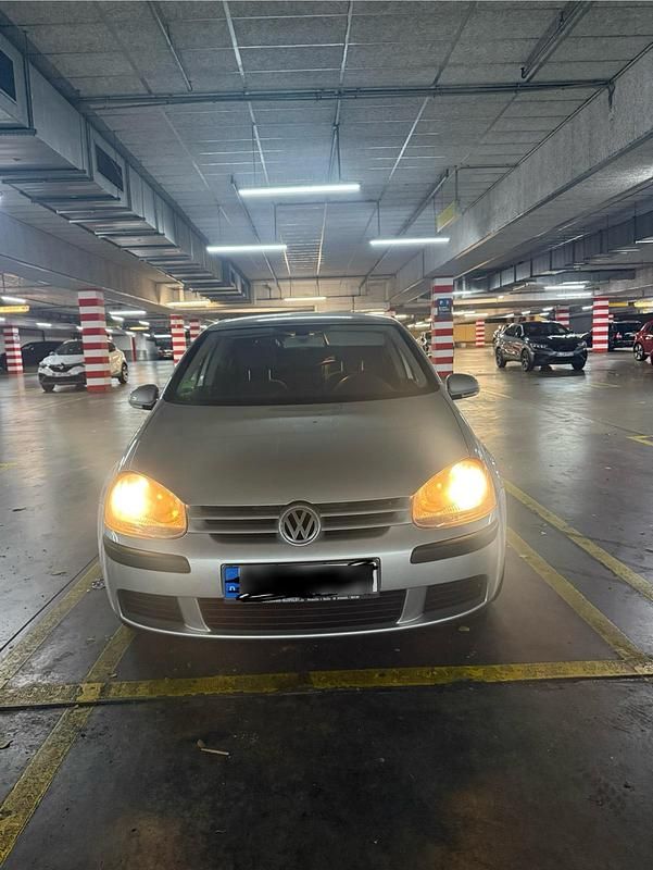 Gebraucht VW Golf IV 2003 Silber Limousine