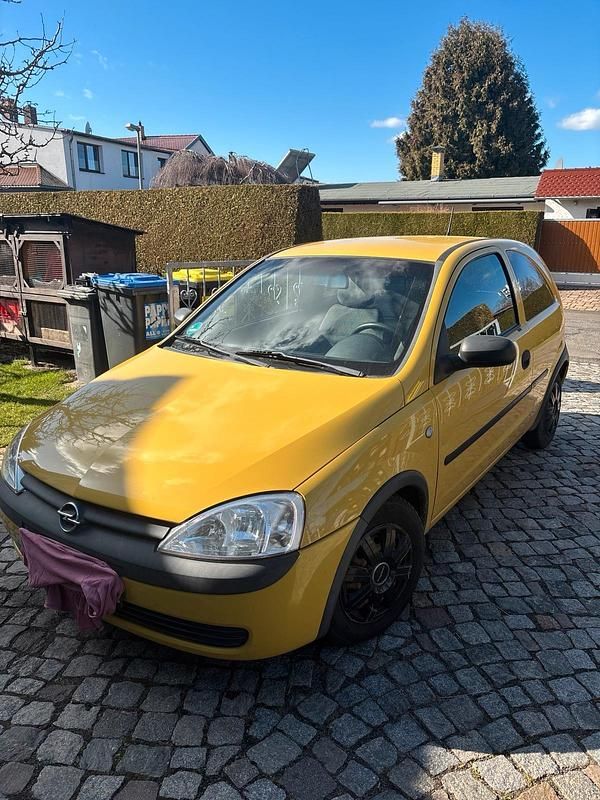 Gebraucht Opel Corsa 76 PS (55 kW) 2000 Gelb Kleinwagen