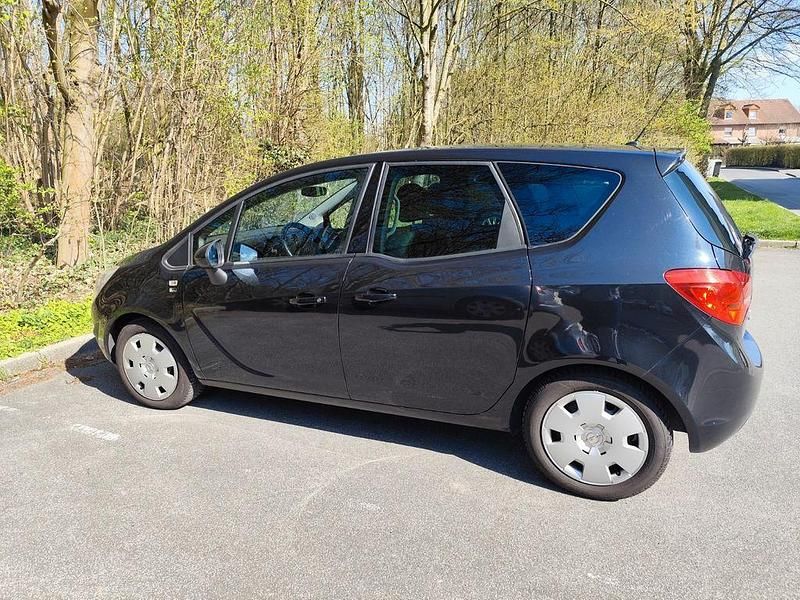 Gebraucht Opel Meriva S 120 PS (88 kW) 2013 Schwarz Van / Kleinbus