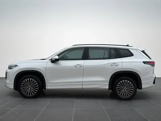 Gebraucht VW Tayron Life 193 PS (141 kW) 2025 Oryxweiß perlmuttffekt SUV