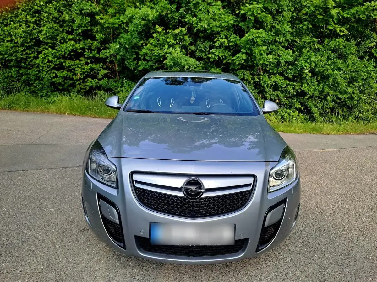 Gebraucht Opel Insignia OPC 328 PS (241 kW) 2011 Silber Limousine