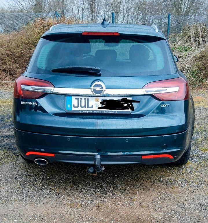 Gebraucht Opel Insignia Edition 170 PS (125 kW) 2017 Grün Kombi