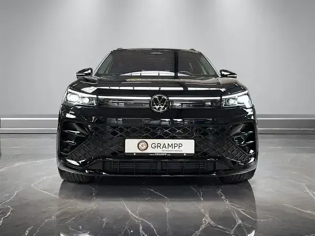 Gebraucht VW Tiguan R-line 193 PS (141 kW) 2024 Schwarz SUV