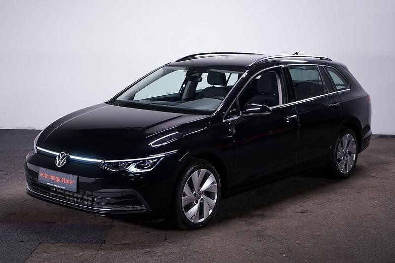 Black metallic Gebraucht 2024 VW Golf VIII Style Kombi | 26.797 € (Guter Preis) - Bild 1/4