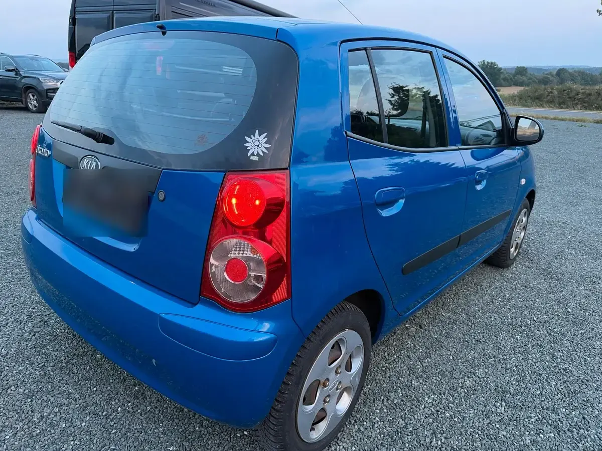 Gebraucht Kia Picanto 65 PS (47 kW) 2009 Blau Kleinwagen