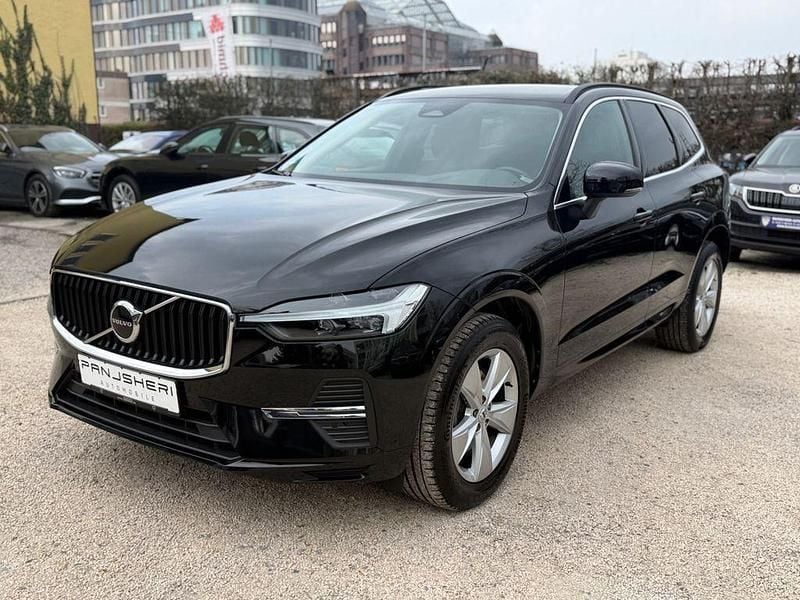 Gebraucht Volvo XC60 Core 197 PS (144 kW) 2022 Schwarz SUV