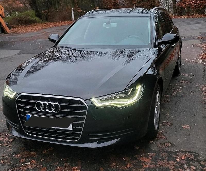 Schwarz Gebraucht 2012 Audi A6 Kombi | 20.000 € - Bild 1/4