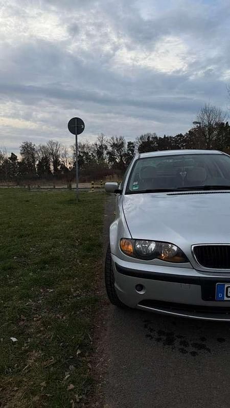 Gebraucht BMW 316 116 PS (85 kW) 2002 Limousine