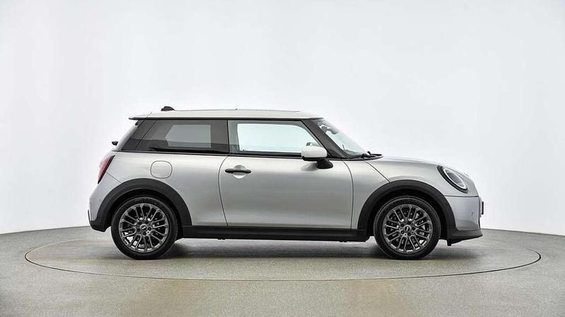 Gebraucht Mini Cooper Classic 156 PS (114 kW) 2024 Grau Kleinwagen