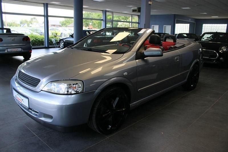 Gebraucht Opel Astra Cabriolet 147 PS (108 kW) 2005 Silber Cabrio