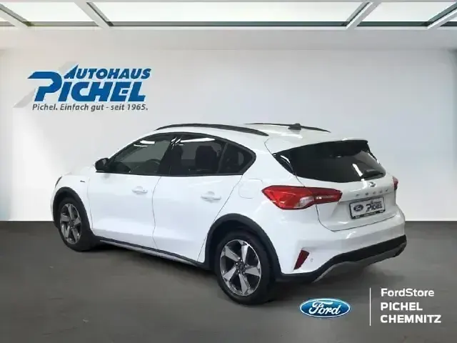 Usata Ford Focus Active 150 CV (110 kW) 2019 Bianco Berlina