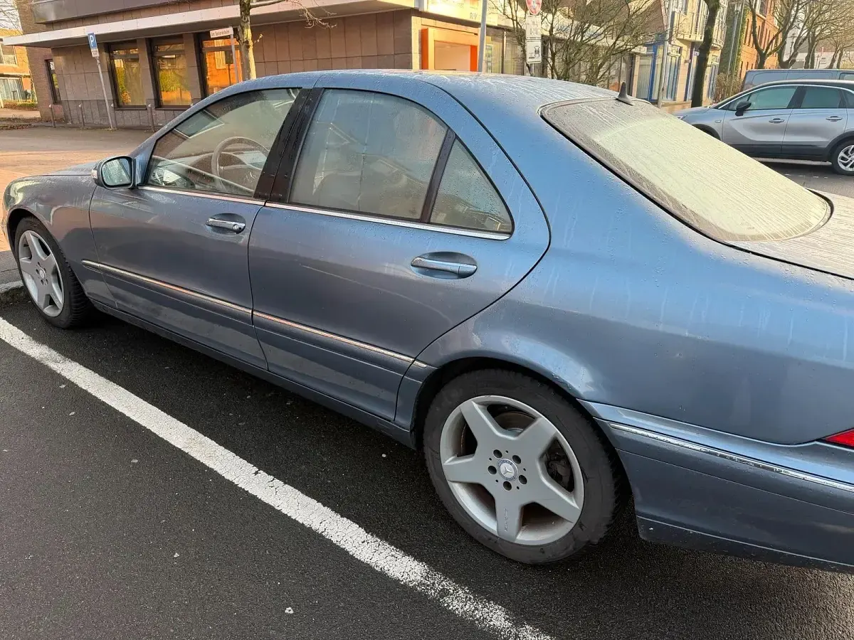 Gebraucht Mercedes S500 306 PS (225 kW) 2002 Blau Limousine