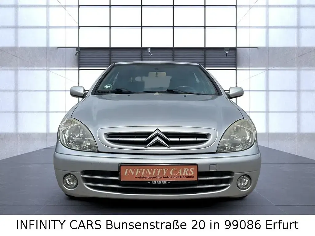 Gebraucht Citroën Xsara 75 PS (55 kW) 2004 Silber Limousine