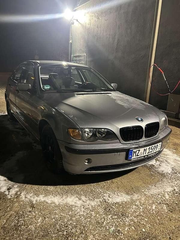 Gebraucht BMW 316 116 PS (85 kW) 2003 Limousine