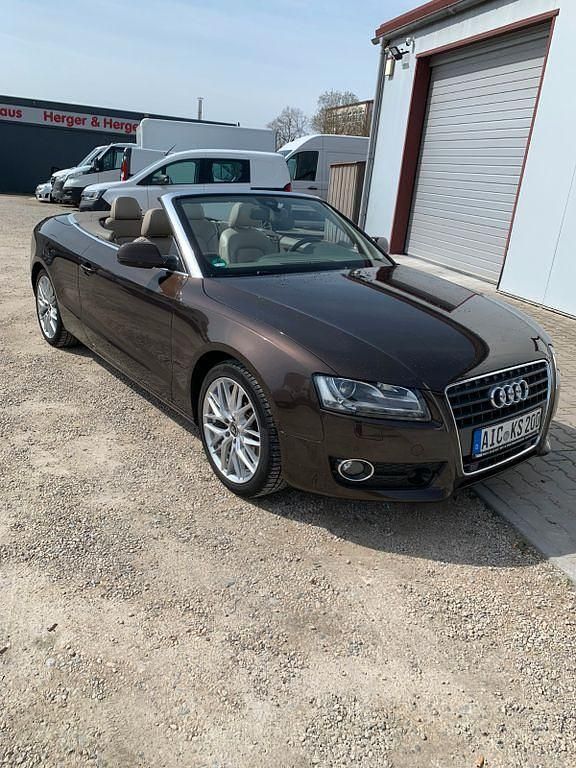 Gebraucht Audi A5 Cabriolet 211 PS (155 kW) 2009 Braun Cabrio