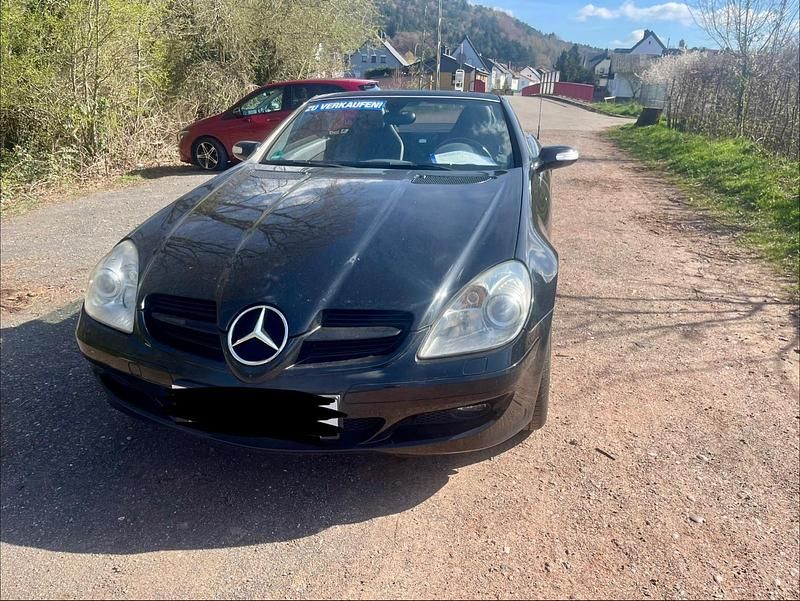 Gebraucht Mercedes SLK200 163 PS (119 kW) 2007 Schwarz Cabrio