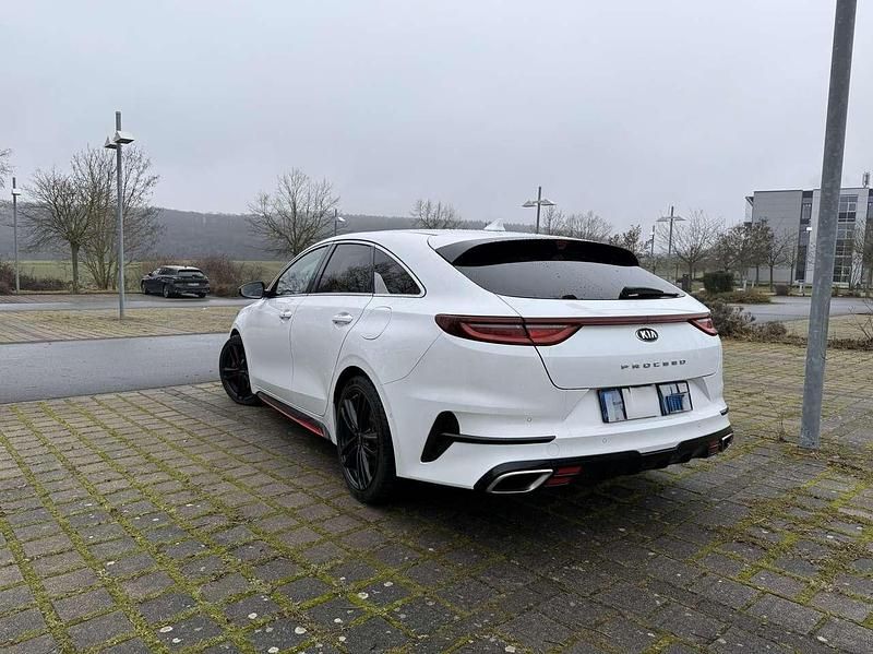 Gebraucht Kia ProCeed GT 204 PS (150 kW) 2020 Weiß Coupé