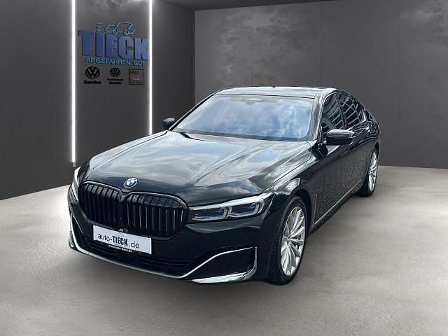 Black saphire (schwarz) Gebraucht 2022 BMW 740L Limousine | 55.900 € (Superpreis) - Bild 1/4