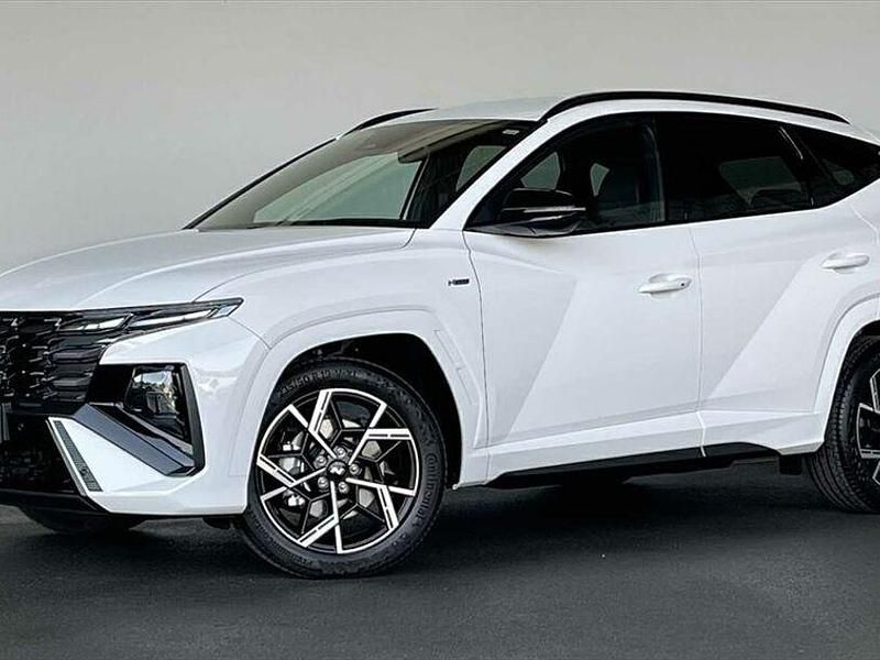 Weiss Gebraucht 2024 Hyundai Tucson N Line SUV | 30.970 € (Fairer Preis) - Bild 1/2