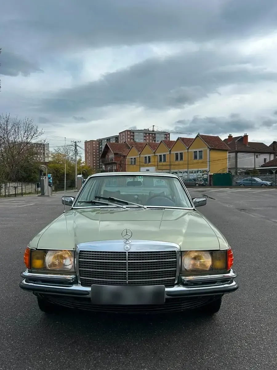 Gebraucht Mercedes S280 1974 Grün Limousine