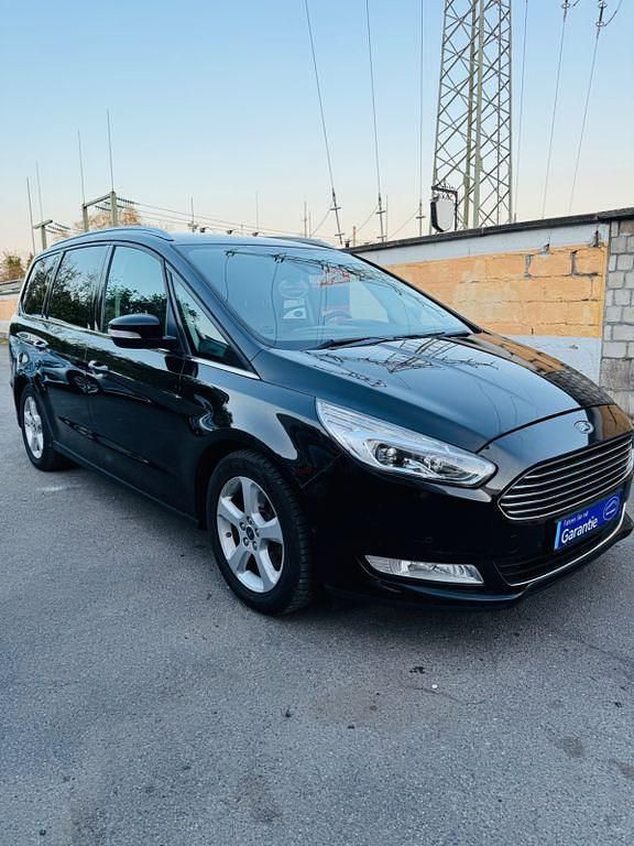Gebraucht Ford Galaxy Titanium 150 PS (110 kW) 2016 Schwarz Van / Kleinbus
