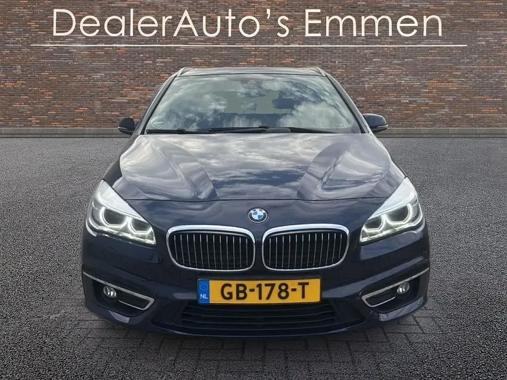 Gebraucht BMW 218 Luxury Line 136 PS (100 kW) 2015 Blau Kombi