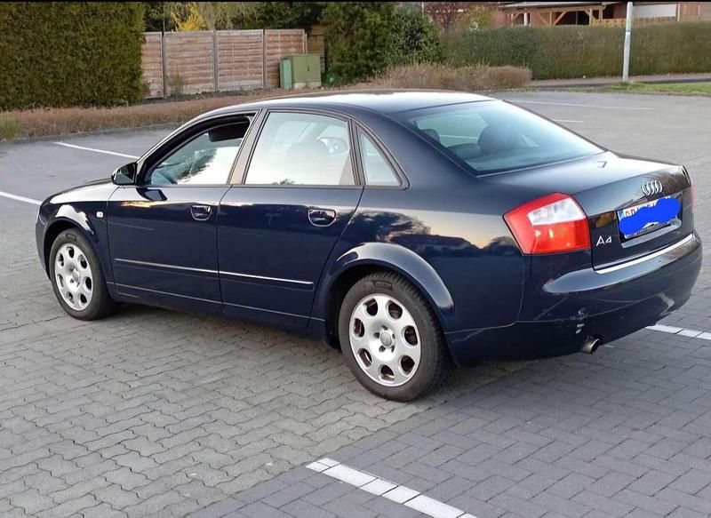 Gebraucht Audi A4 101 PS (74 kW) 2000 Limousine