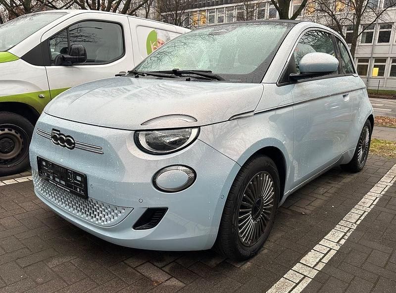 Blau Gebraucht 2021 Fiat 500e Icon Cabrio | 15.990 € (Superpreis) - Bild 1/4