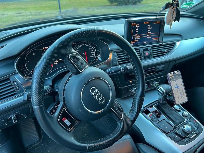 Gebraucht Audi A6 Black Edition 177 PS (130 kW) 2013 Kombi