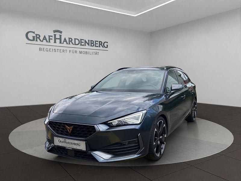 Grau Gebraucht 2022 Cupra Leon VZ Limousine | 29.990 € (Fairer Preis) - Bild 1/4