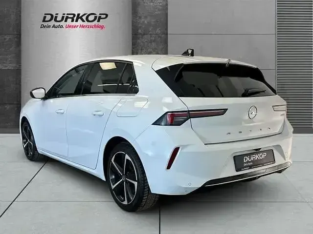 Usata Opel Astra Elegance 181 CV (133 kW) 2022 Bianco Berlina