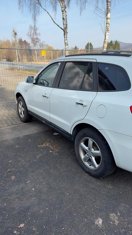 Gebraucht Hyundai Santa Fe 155 PS (114 kW) 2007 Weiß SUV