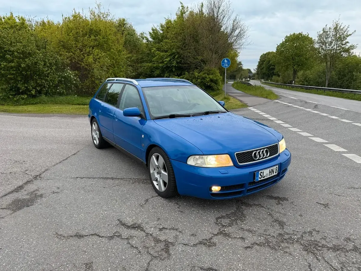 Occasion Audi A4 110 ch (80 kW) 1996 Bleue Break